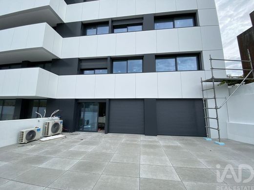 ヴィラ・ノヴァ・デ・ガイア
, Vila Nova de Gaiaのアパートメント