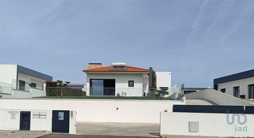 Luxus-Haus in Santo Isidoro, Mafra