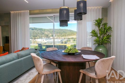 Piso / Apartamento en Alverca do Ribatejo e Sobralinho, Vila Franca de Xira