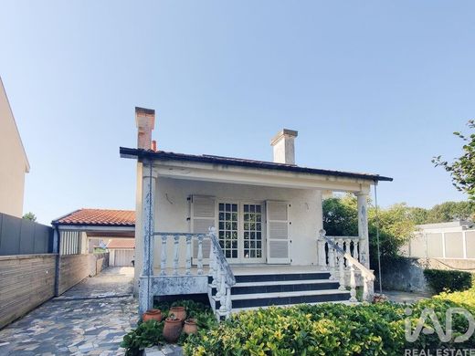 Luxury home in Vila Nova de Gaia, Distrito do Porto