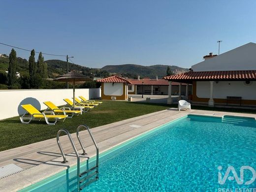 ‏בתי יוקרה ב  Porto de Mós, Distrito de Leiria