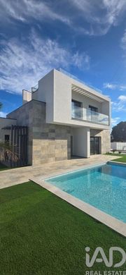 Luxus-Haus in Armação de Pêra, Silves