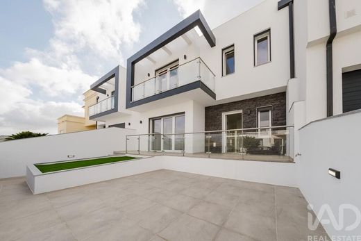 Casa de lujo en Seixal, Setúbal