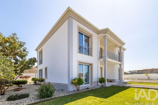 Luxury home in Ortigosa, Leiria