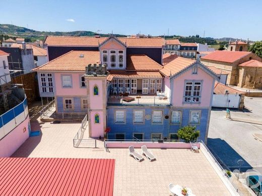 Luxus-Haus in Armamar, Distrito de Viseu