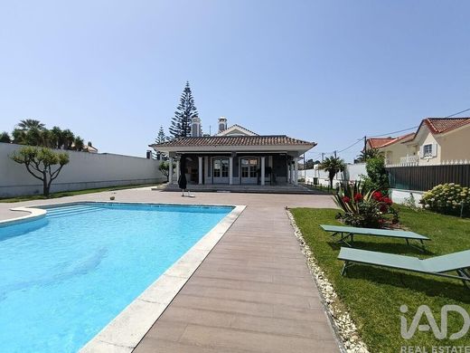 Casa de luxo - Charneca de Caparica, Almada