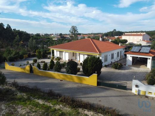 Элитный дом, Coimbrão, Leiria