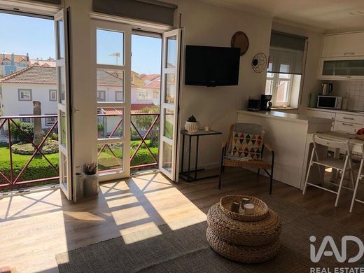 Apartment in Ferrel, Peniche