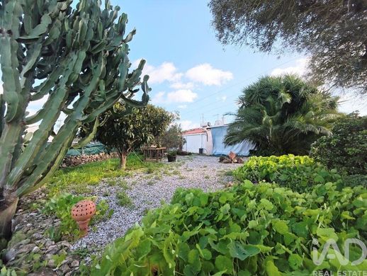 Luxury home in Algoz e Tunes, Silves