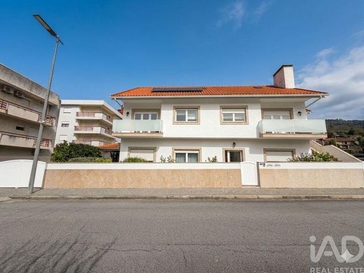 Luxury home in Cerva, Ribeira de Pena