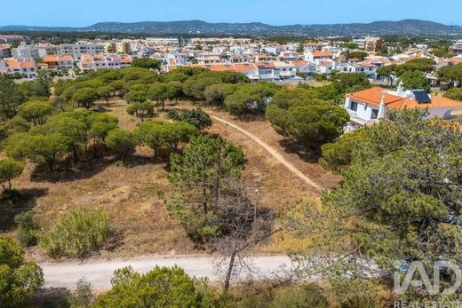 Land in Faro, Distrito de Faro