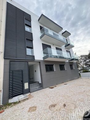 Apartamento - Vale de Figueira, Santarém