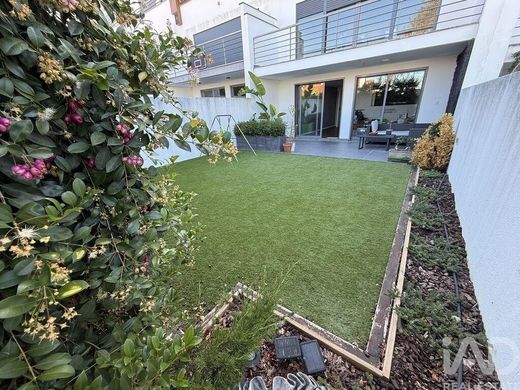 Casa de luxo - Charneca de Caparica, Almada