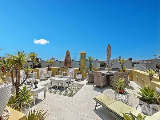 Casa di lusso a Luz de Tavira e Santo Estêvão, Tavira