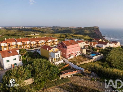 Luxury home in São Pedro da Cadeira, Torres Vedras