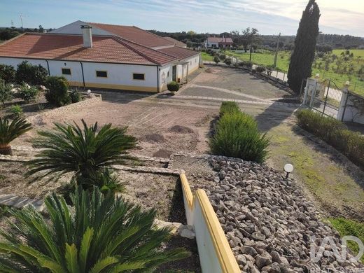 Farm in Monte dos Pelados, Coruche