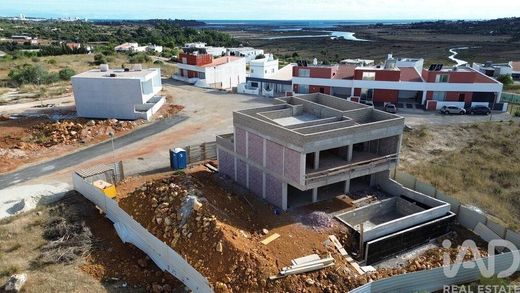 Luxury home in Mexilhoeira Grande, Portimão