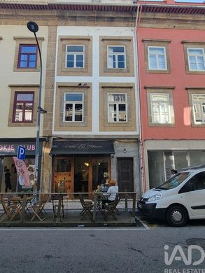 Daire Porto, Distrito do Porto