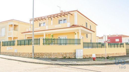 Luxus-Haus in Atouguia da Baleia, Peniche