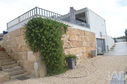 Luxe woning in Quinta do Bravo, Alenquer, Alenquer