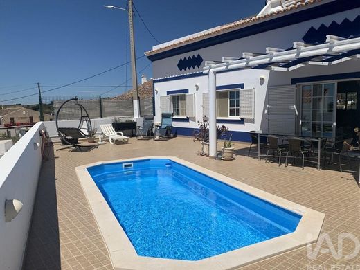Luxury home in Luz de Tavira e Santo Estêvão, Tavira