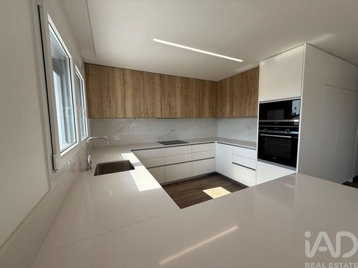 Квартира, Алмада, Almada