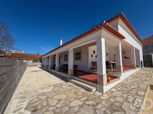 Lüks ev Almeirim, Distrito de Santarém