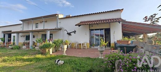 Κτίριο σε Ladoeiro, Idanha-A-Nova