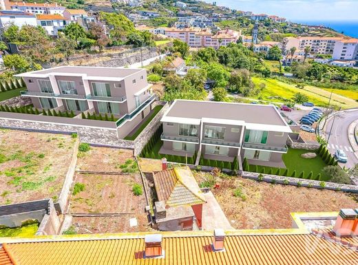 Luxury home in Caniço, Santa Cruz