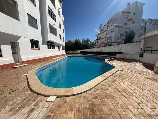 Apartment in Albufeira e Olhos de Água, Albufeira Municipality