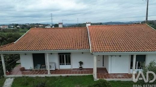 Luxe woning in Póvoa da Isenta, Santarém