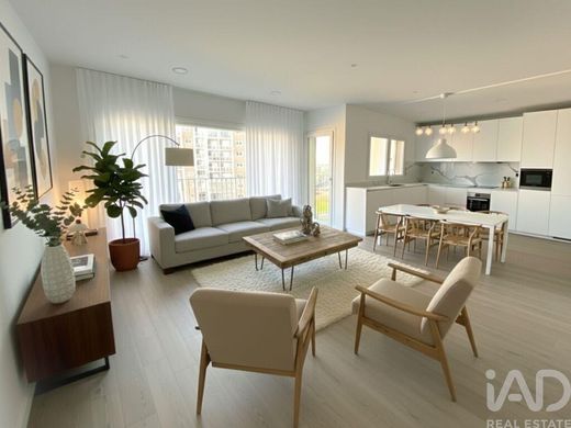 ﺷﻘﺔ ﻓﻲ Corroios, Seixal