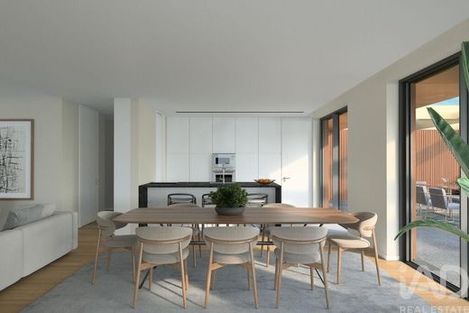 ヴィラ・ノヴァ・デ・ガイア
, Vila Nova de Gaiaのアパートメント