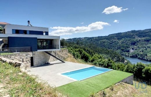 Luxury home in Abragão, Penafiel