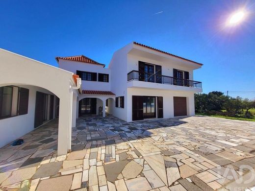 Luxury home in Luz de Tavira e Santo Estêvão, Tavira