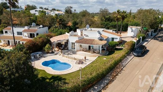 Casa de luxo - Albufeira e Olhos de Água, Albufeira