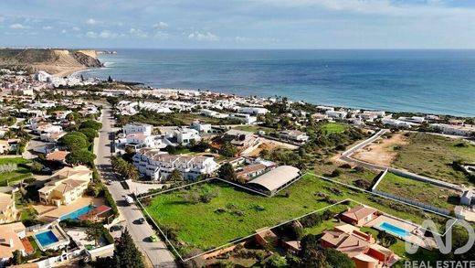 Terreno a Luz, Lagos