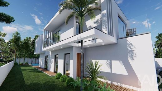 Casa de luxo - Aroeira, Almada