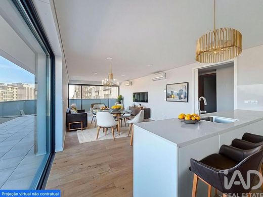 ヴィラ・ノヴァ・デ・ガイア
, Vila Nova de Gaiaのアパートメント