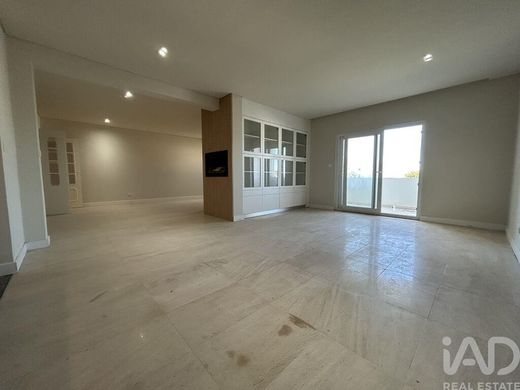 Albufeira e Olhos de Água, Albufeiraのアパートメント