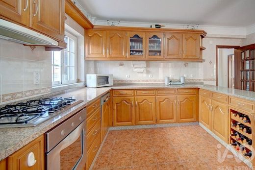 Luxury home in Pontinha e Famões, Odivelas