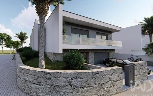 Luxe woning in Azevedo, Esposende
