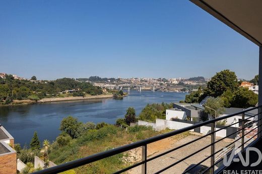 Luxe woning in Valbom, Gondomar