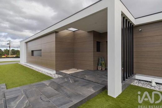 Casa de lujo en Fernao Ferro, Seixal