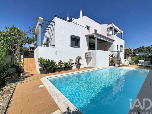Casa de lujo en Armação de Pêra, Silves