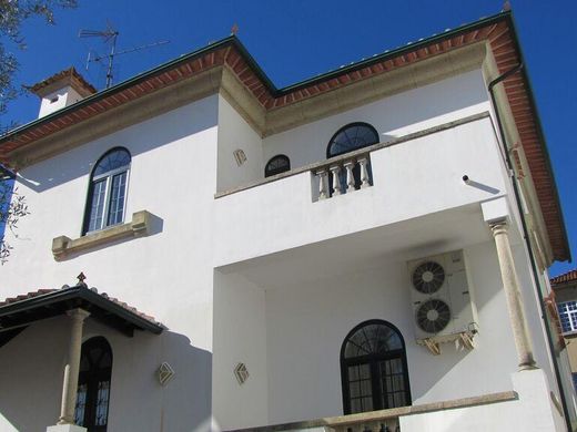 Casa de lujo en Oliveira de Azeméis, Aveiro