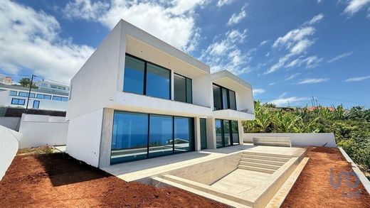 Maison de luxe à Calheta, Madère