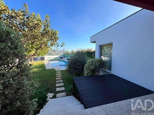 Luxe woning in Macieira, Lousada