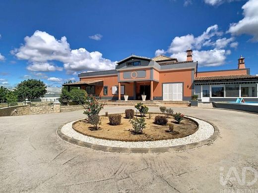 Luxury home in Faro, Distrito de Faro