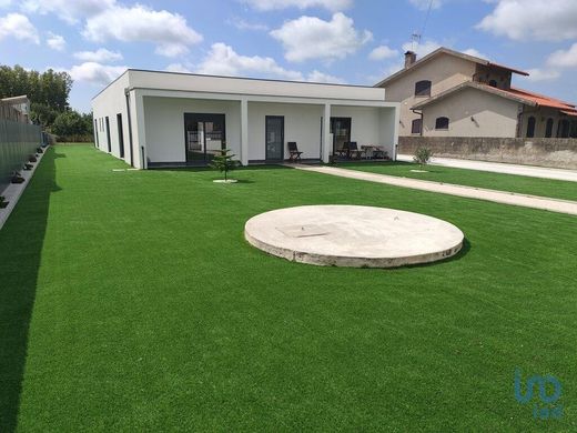 Luxury home in Sobreiro, Oliveira do Bairro